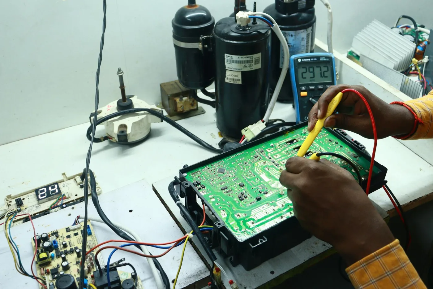 Pourquoi la culture numérique est clé pour les techniciens pour développer leur activité au Cameroun